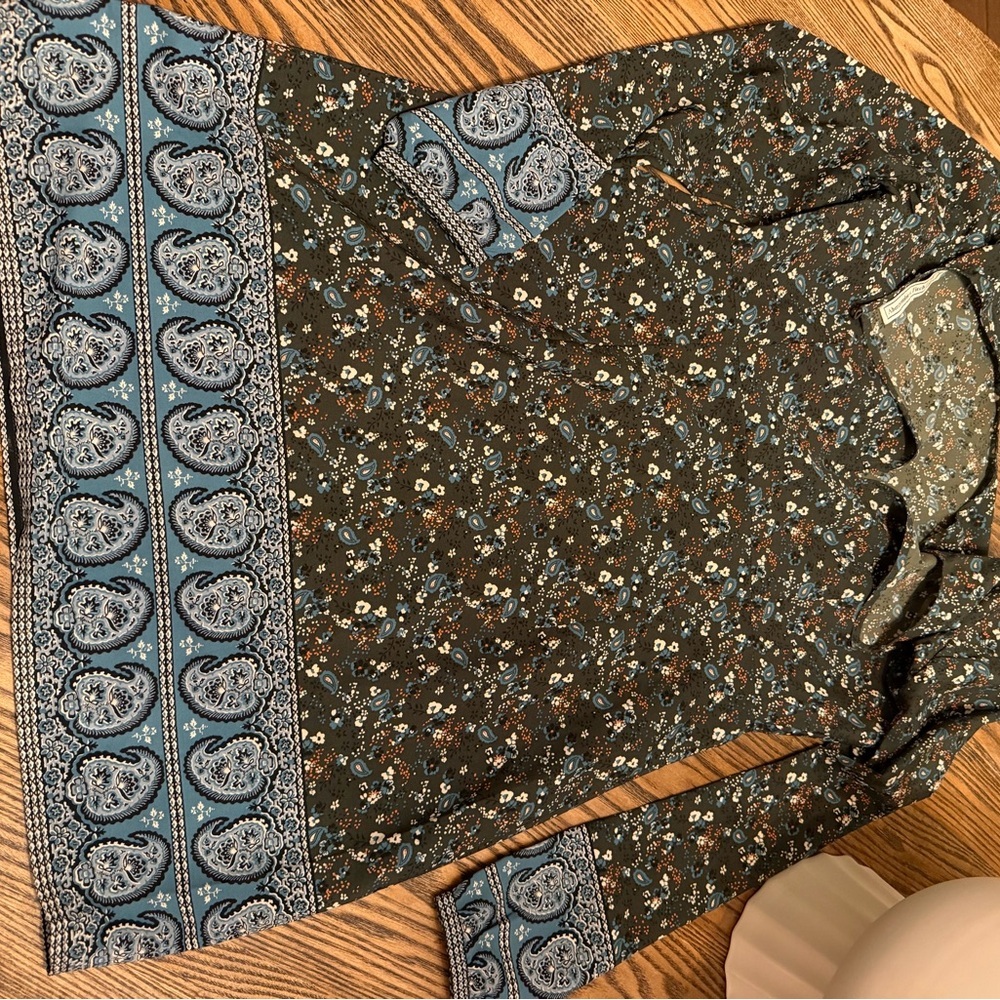 Abercrombie & Fitch Black Floral dress  with Blue Accents - Picture 5 of 5